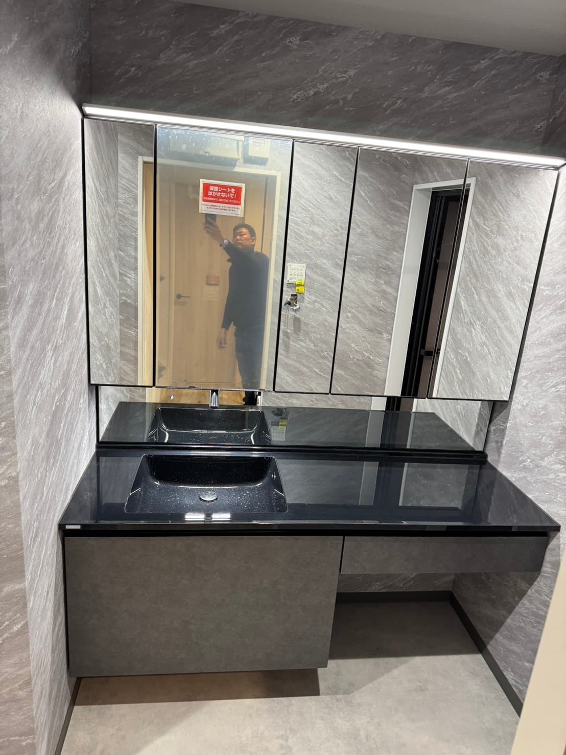 堺市の高級感漂うシックな浴室リフォーム