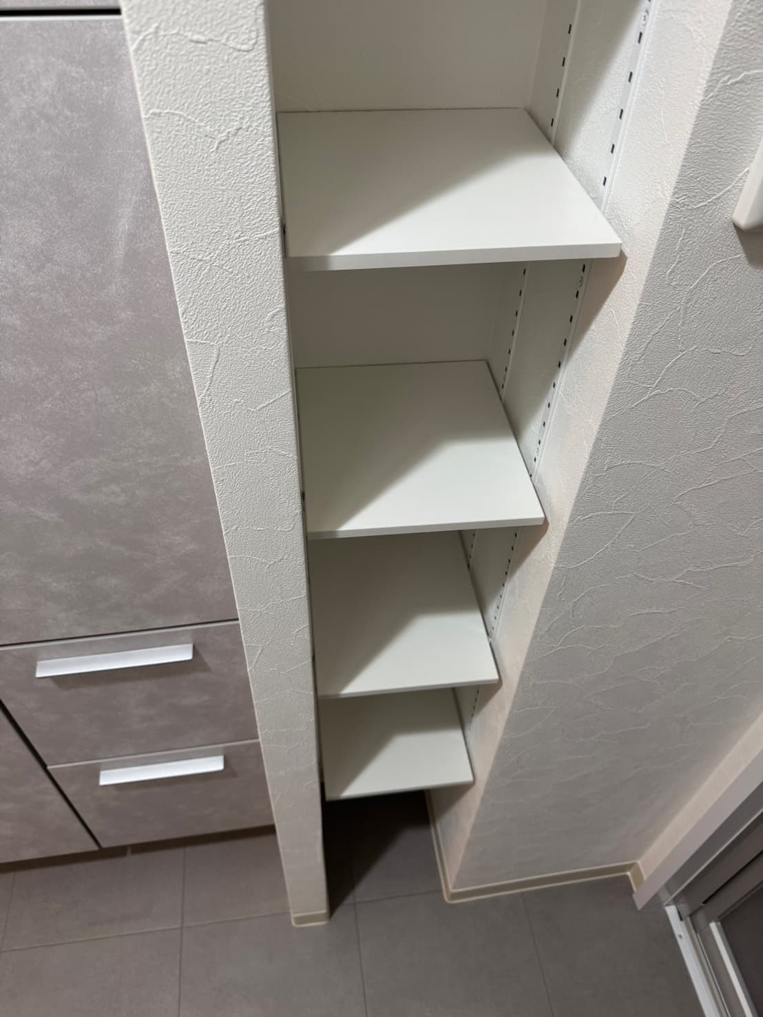 堺市の洗面台交換とそれに伴う洗面台リフォーム